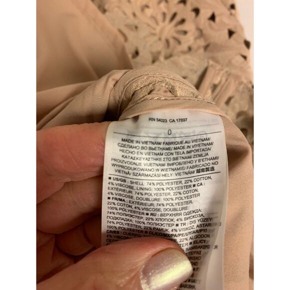 BR Womens Skirt SZ 0 Tan Cutout Lace Pencil Office Sophisticated Coquette - Picture 7 of 9